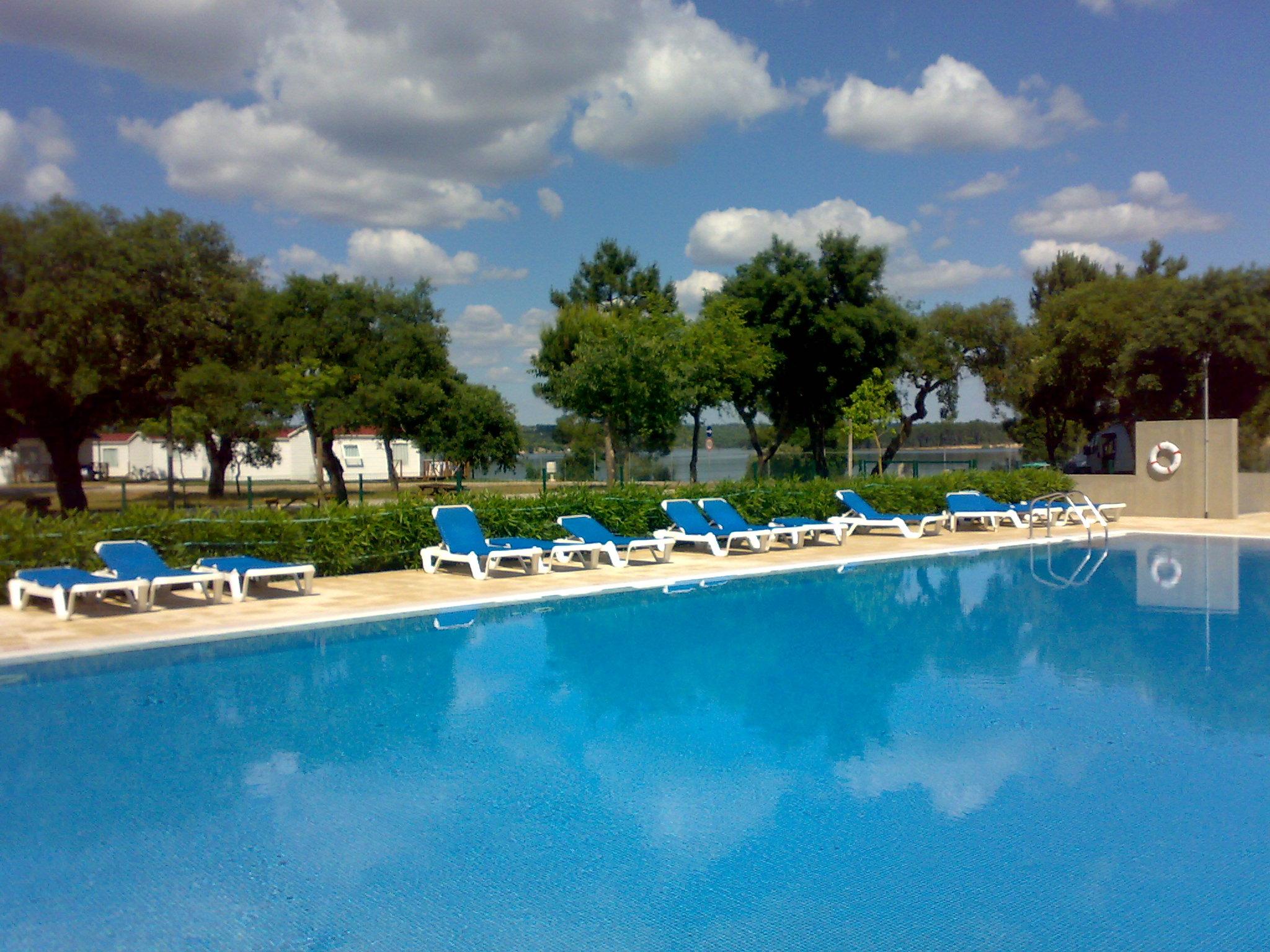 Parque De Campismo Orbitur Montargil Hotel Buitenkant foto