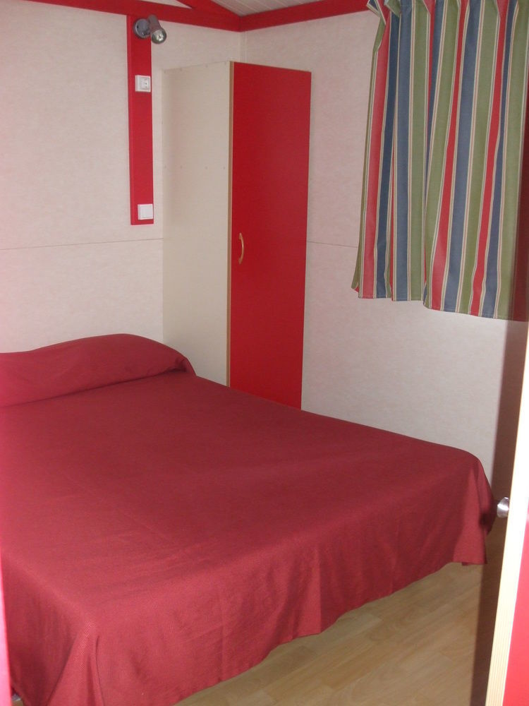 Parque De Campismo Orbitur Montargil Hotel Buitenkant foto