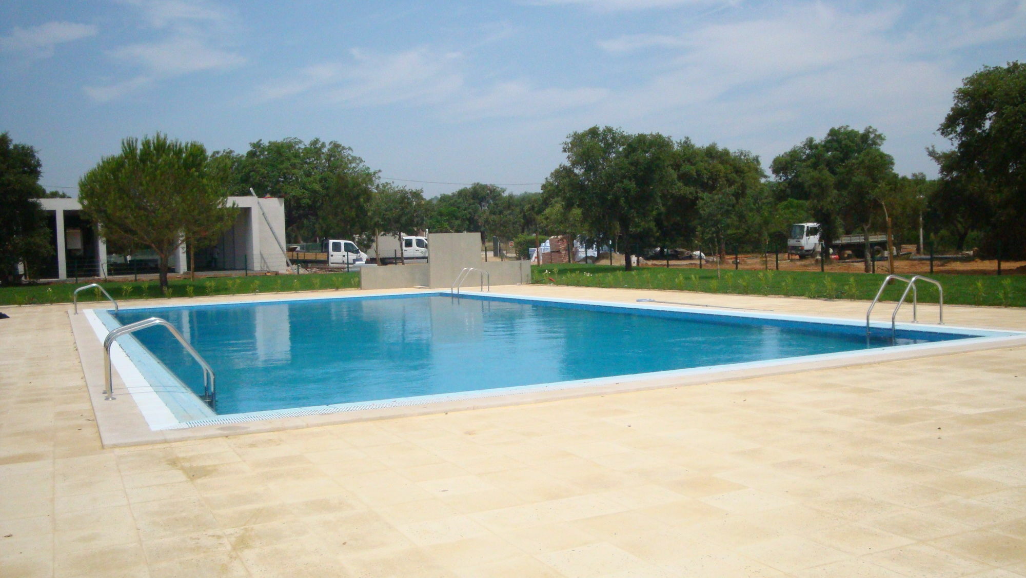 Parque De Campismo Orbitur Montargil Hotel Buitenkant foto